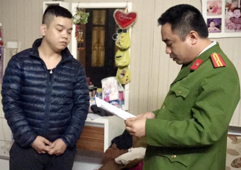 Bat 9 nguoi trong duong day ca do quoc te hang tram ty dong hinh anh