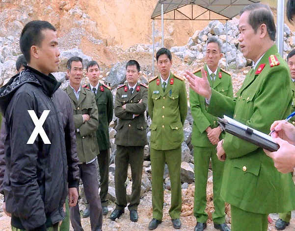 Bat nghi pham giet nguoi, giau xac duoi chan doi hinh anh