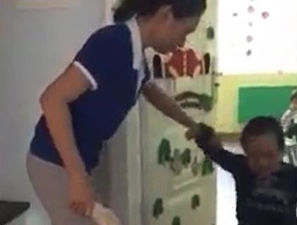 Giao mam non cam dep danh tre anh 1