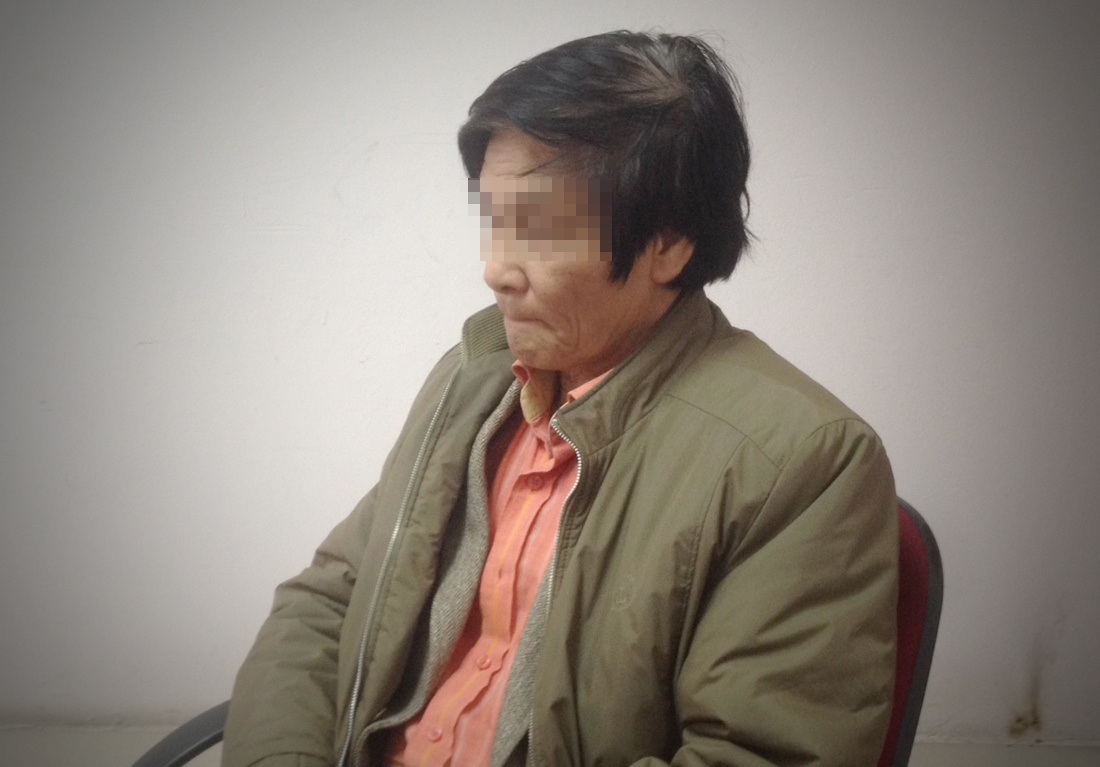 Tai xe oto tong hang loat nguoi nhap vien ra trinh dien hinh anh