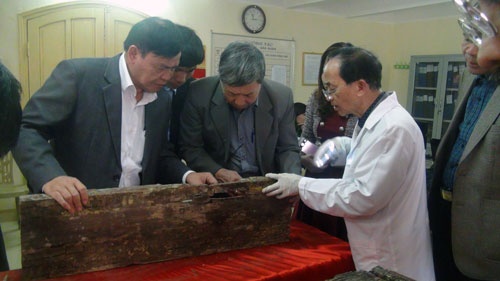 Dựng chuyện tìm thấy mộ Nguyễn Bỉnh Khiêm ảnh 1 Dung chuyen tim thay mo Nguyen Binh Khiem anh 1