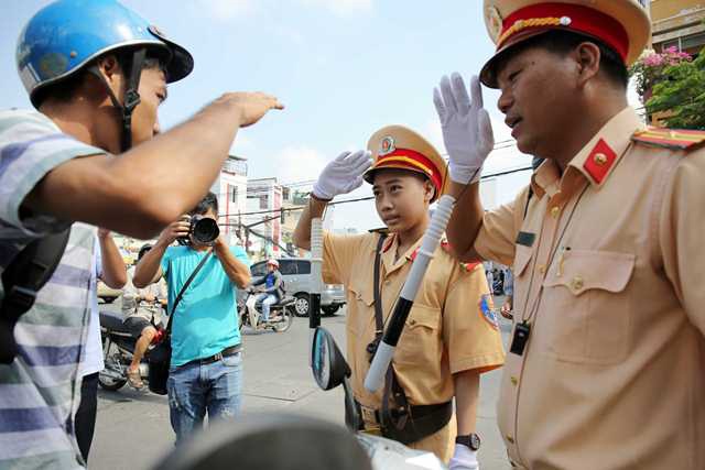 cau be ung thu lam CSGT anh 2