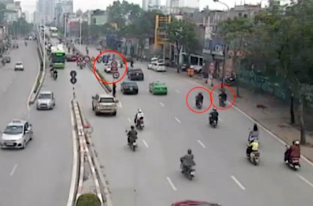 Clip nhom sieu trom bam theo xe Fortuner trom 1,6 ty dong hinh anh