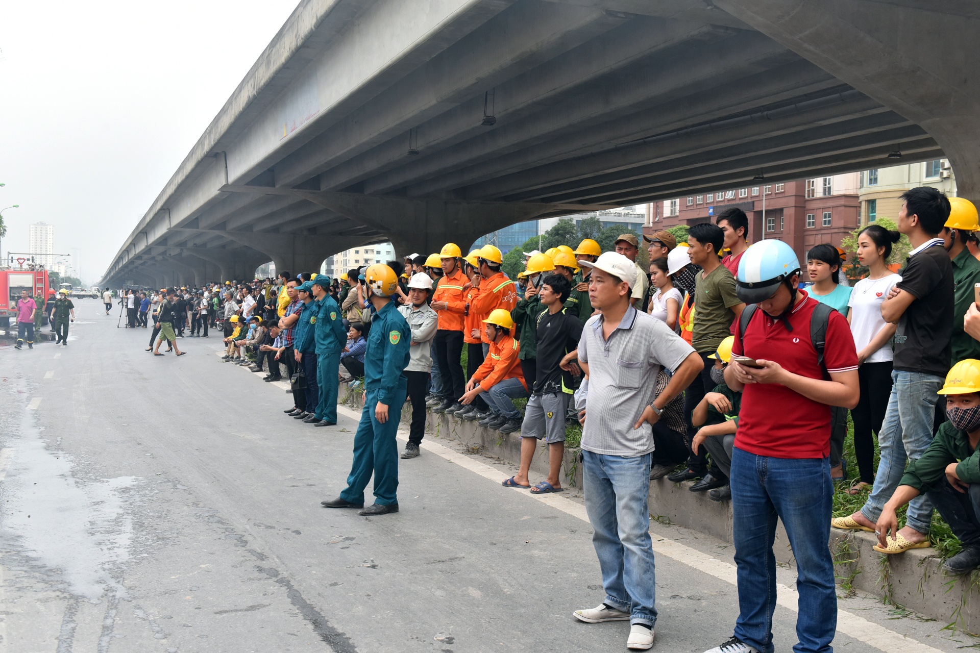 Cháy kho hàng gần Keangnam ảnh 8 Chay kho hang gan Keangnam anh 8
