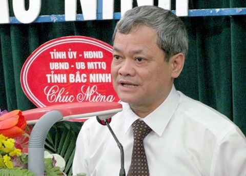 Nguoi de doa Chu tich tinh Bac Ninh bi khoi to toi Khung bo hinh anh
