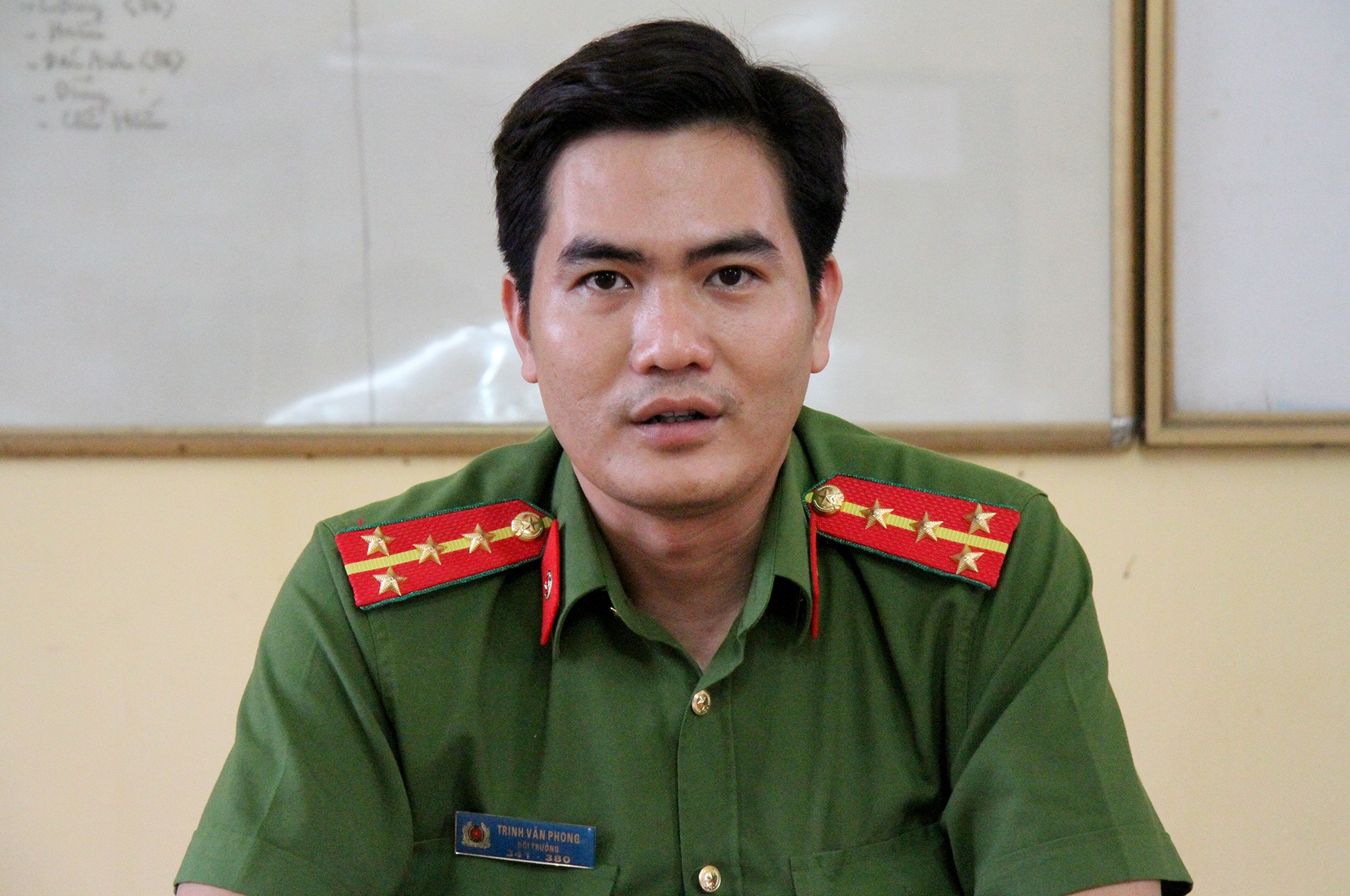 Trinh sat ke viec lan ra manh moi ke giet nguoi, phi tang xac hinh anh