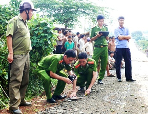 Mau thuan o quan tam quat, mot nguoi bi dam tu vong hinh anh