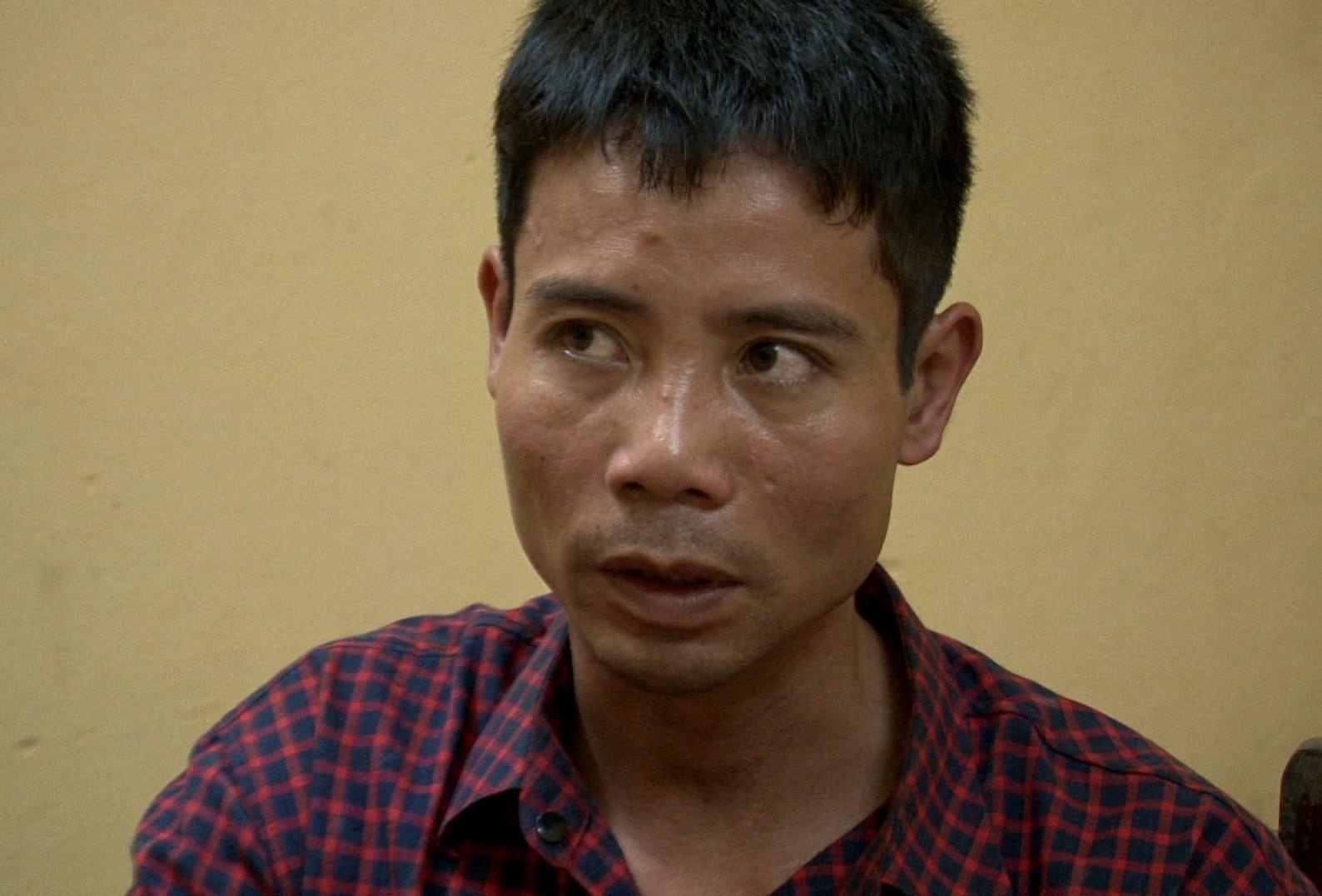 Khoi to ke giet nguoi, phi tang xac co hinh xam thien than hinh anh