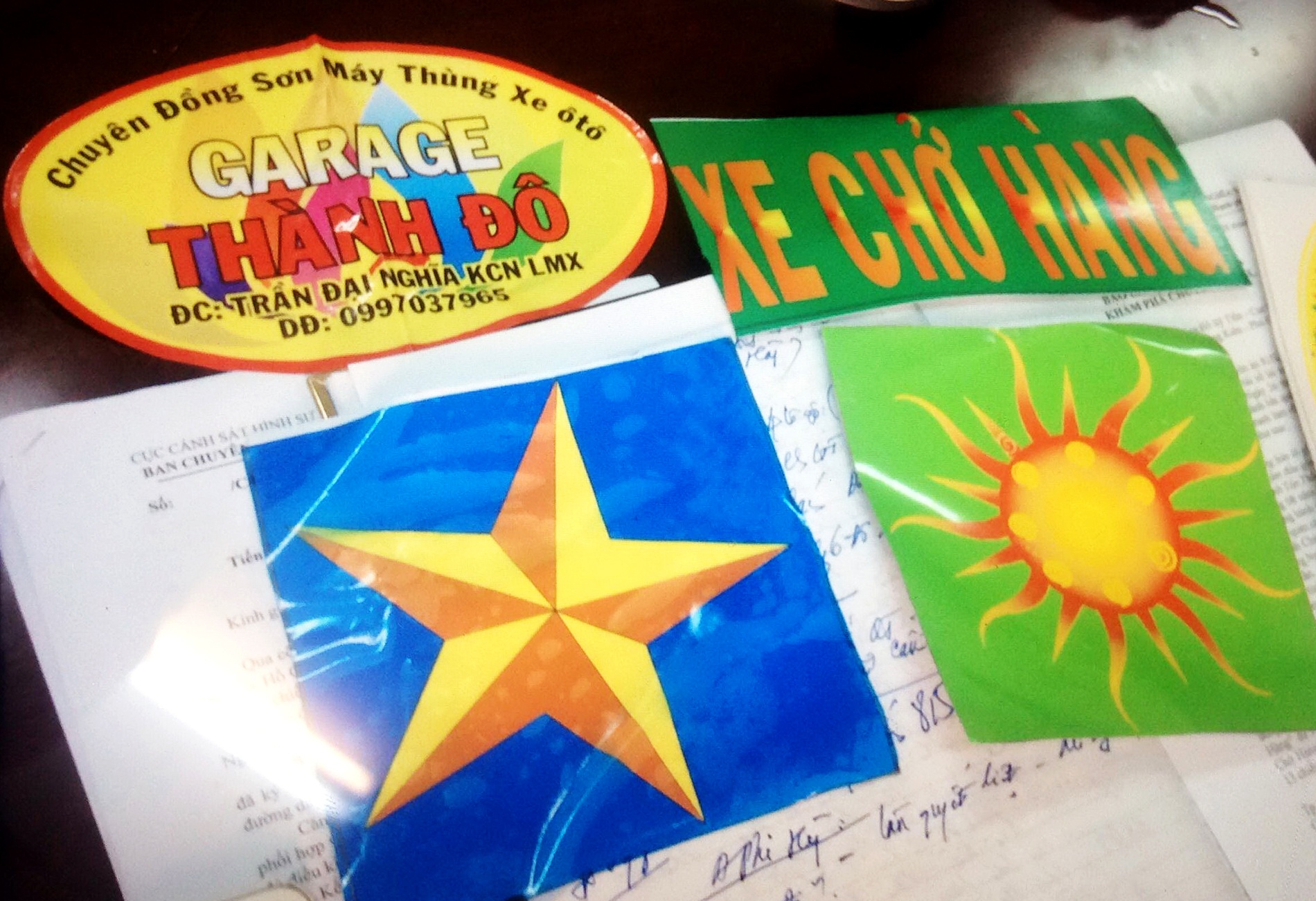 Nhom ban logo bao ke 'xe vua' khai hoi lo tien ty cho 62 CSGT hinh anh