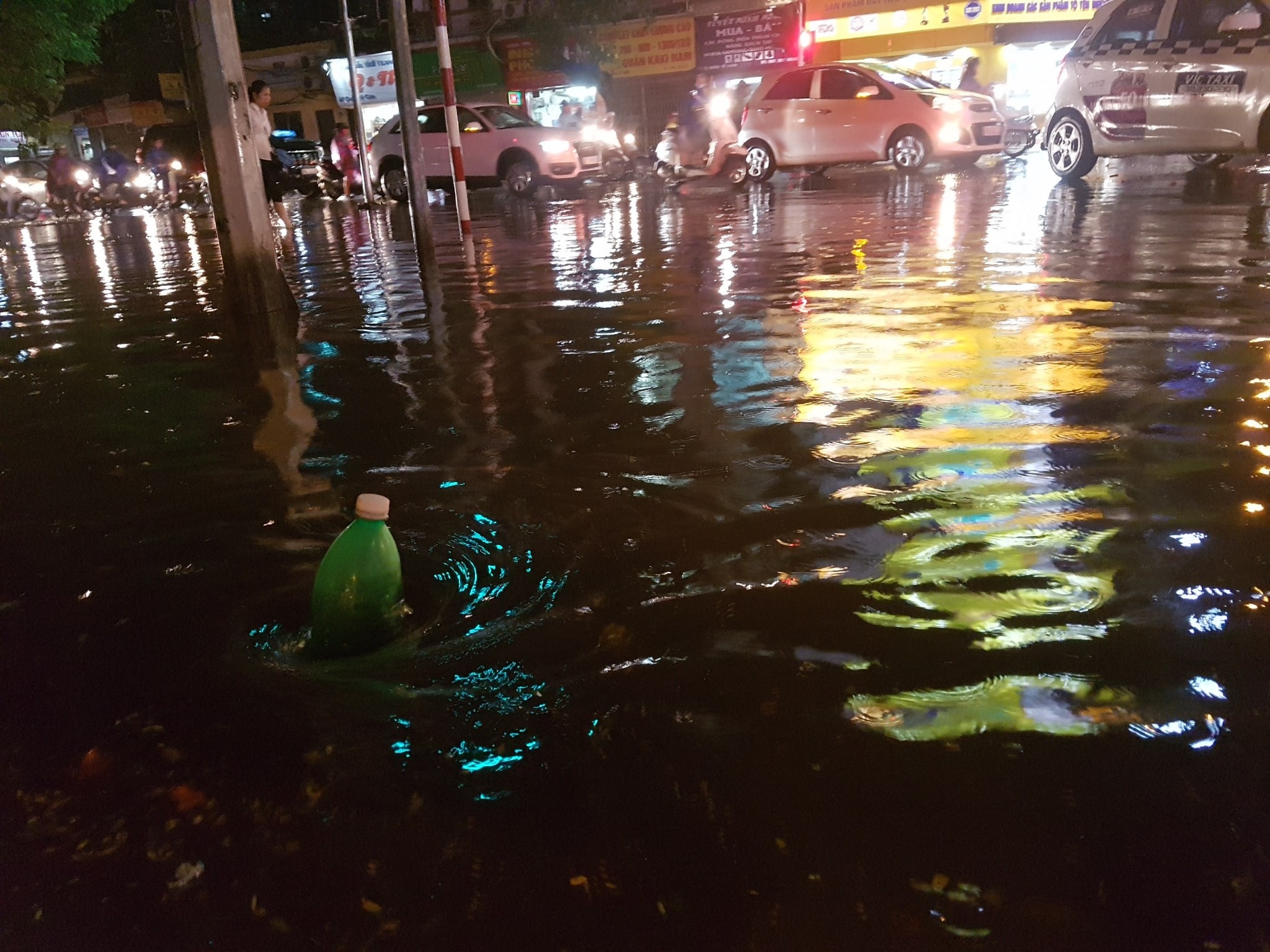 Hà Nội ngập nặng ảnh 12 Ha Noi ngap nang anh 12