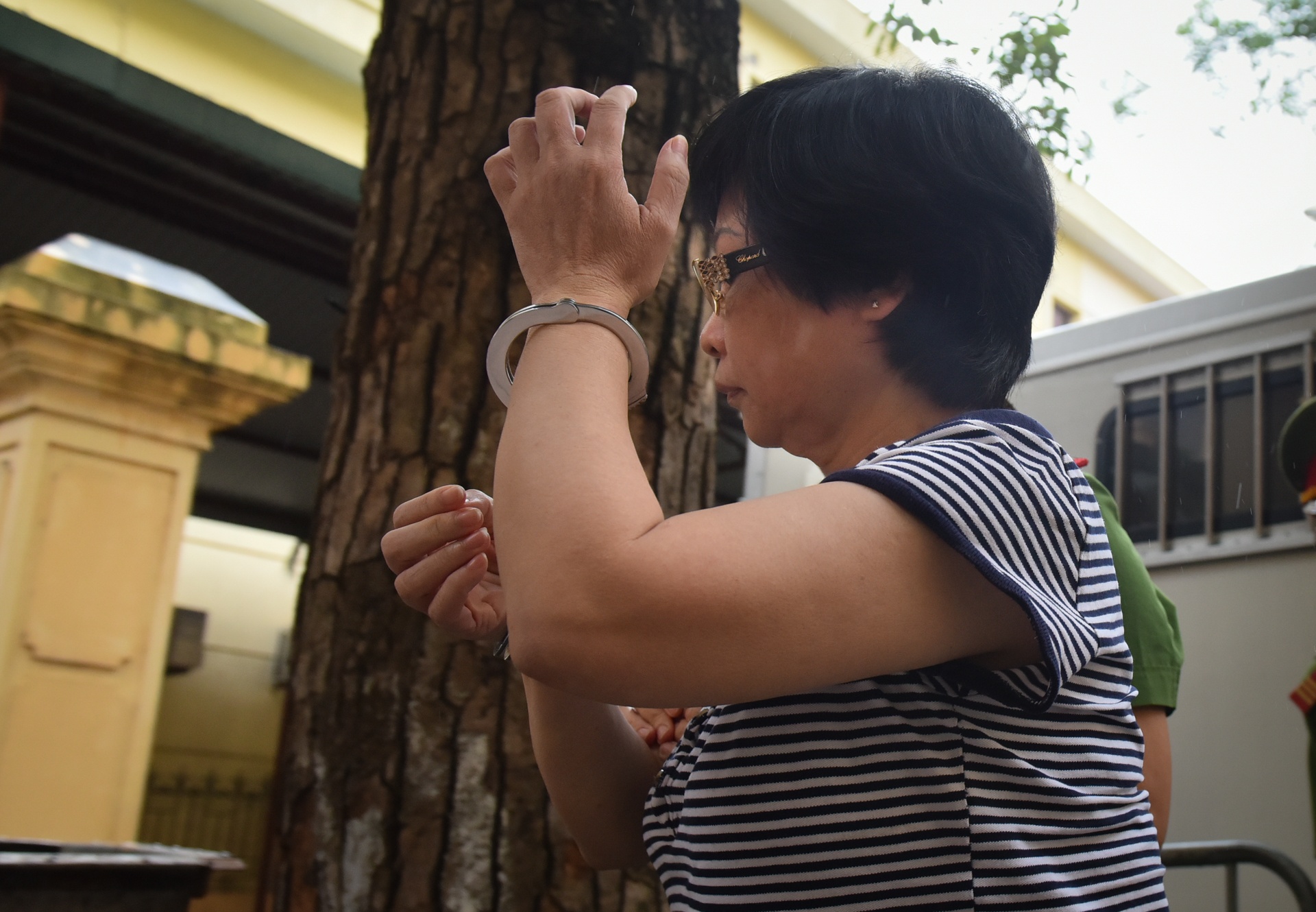 Chau Thi Thu Nga anh 3