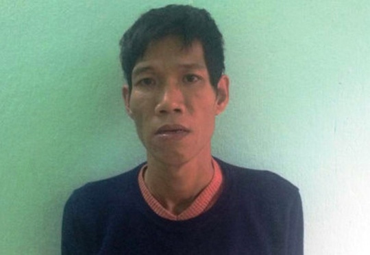 Chem dut tai tai xe, cuop taxi giua ban ngay hinh anh