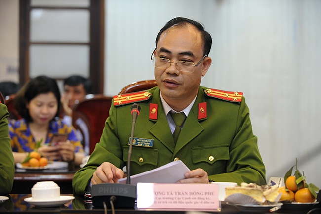 Nguoi dan loi gi khi bo ho khau anh 2