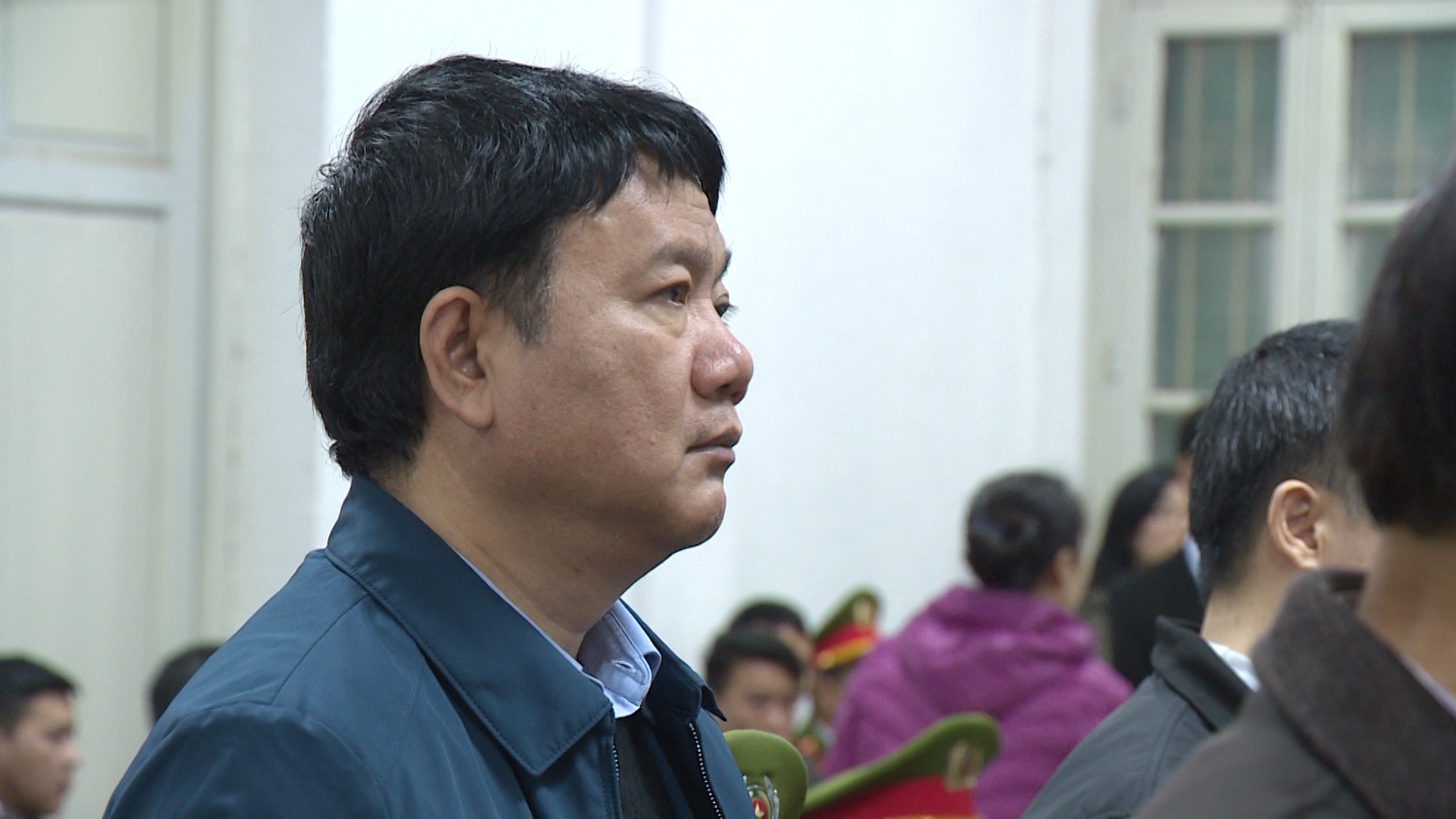 Xét xử Đinh La Thăng ảnh 1 Xet xu Dinh La Thang anh 1