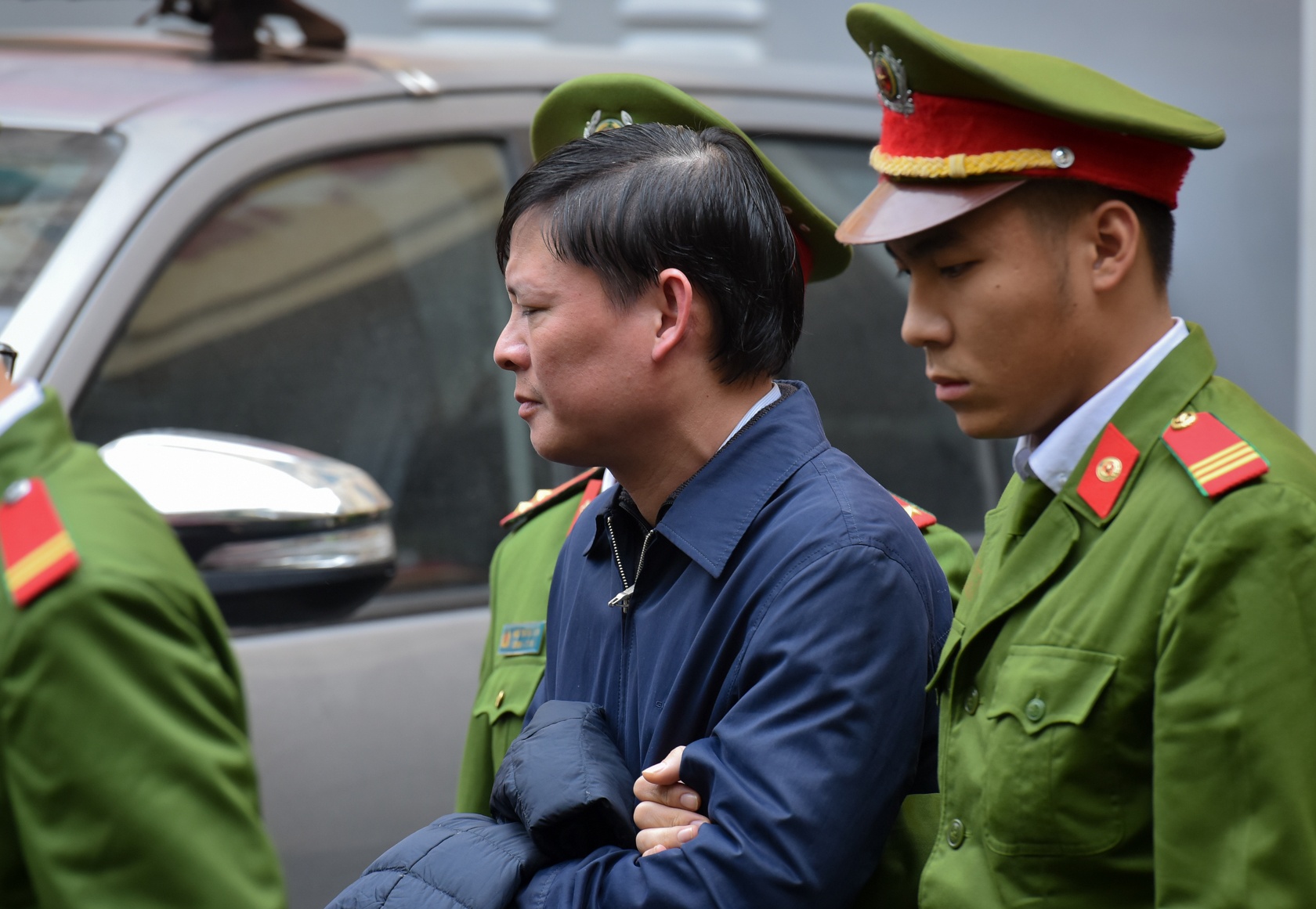 Dinh La Thang noi loi sau cung anh 3