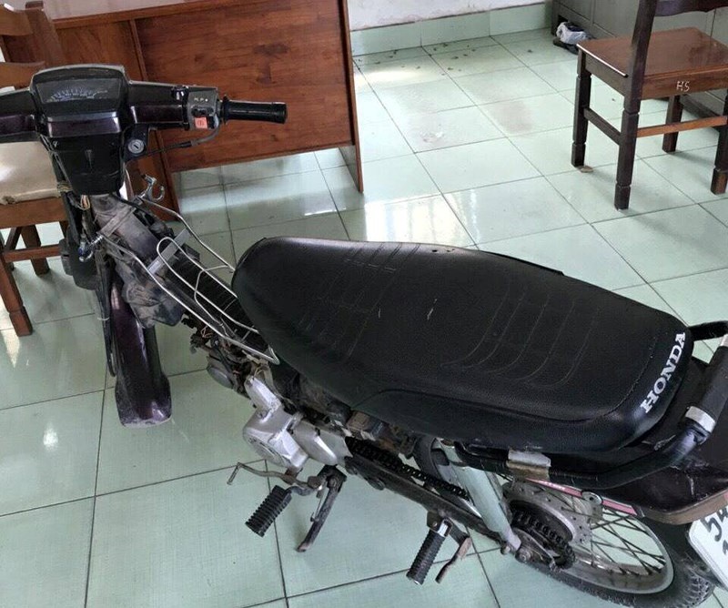 Bat ten cuop chem nu bac si anh 2