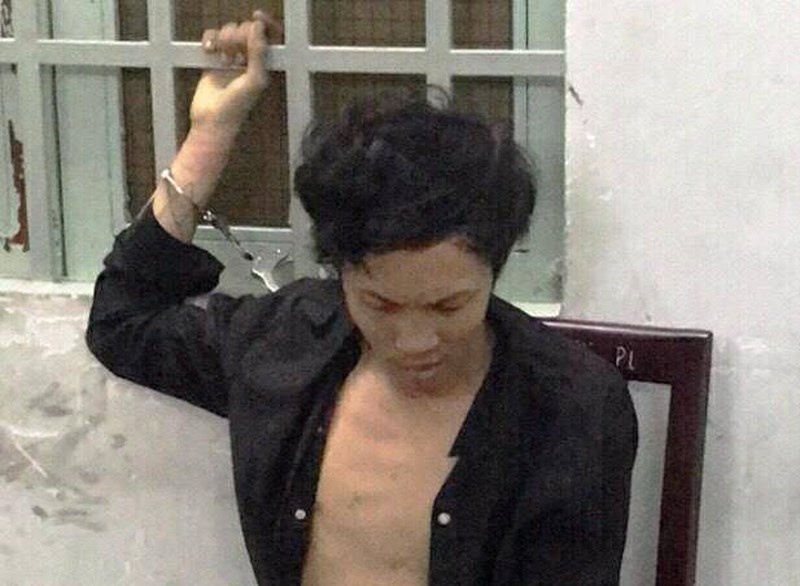 Bat ten cuop chem nu bac si o quan 9 hinh anh