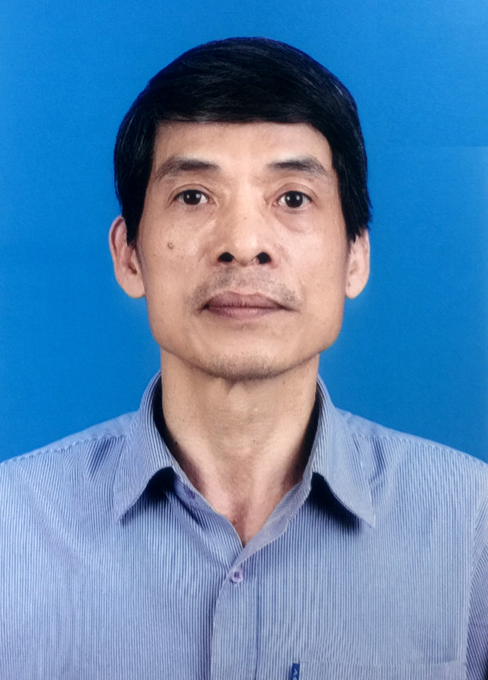 Can bo ngan hang lua dao anh 1