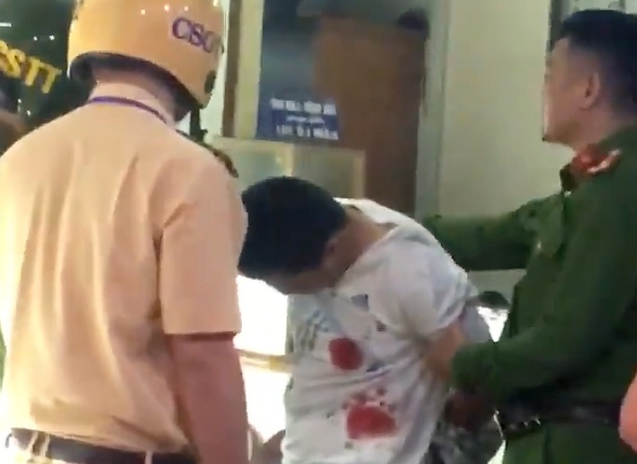 Nghi an cuop tiem vang trong dem o Ha Noi hinh anh