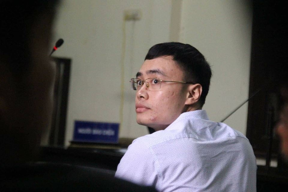 Nhà báo cưỡng đoạt tiền ảnh 1 Nha bao cuong doat tien anh 1
