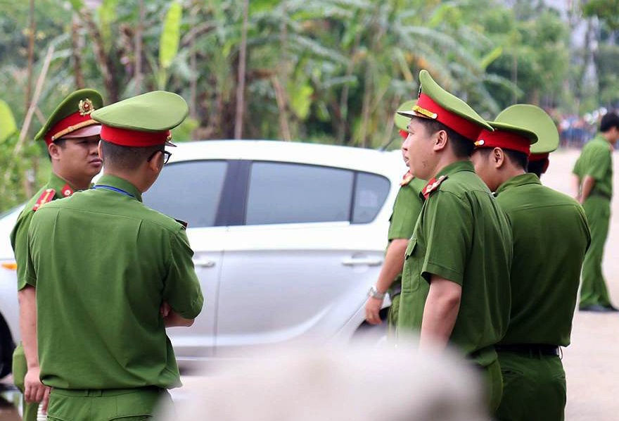 Lời khai nghi phạm giết người giấu xác trong vườn chuối ảnh 2 Loi khai nghi pham giet nguoi giau xac trong vuon chuoi anh 2