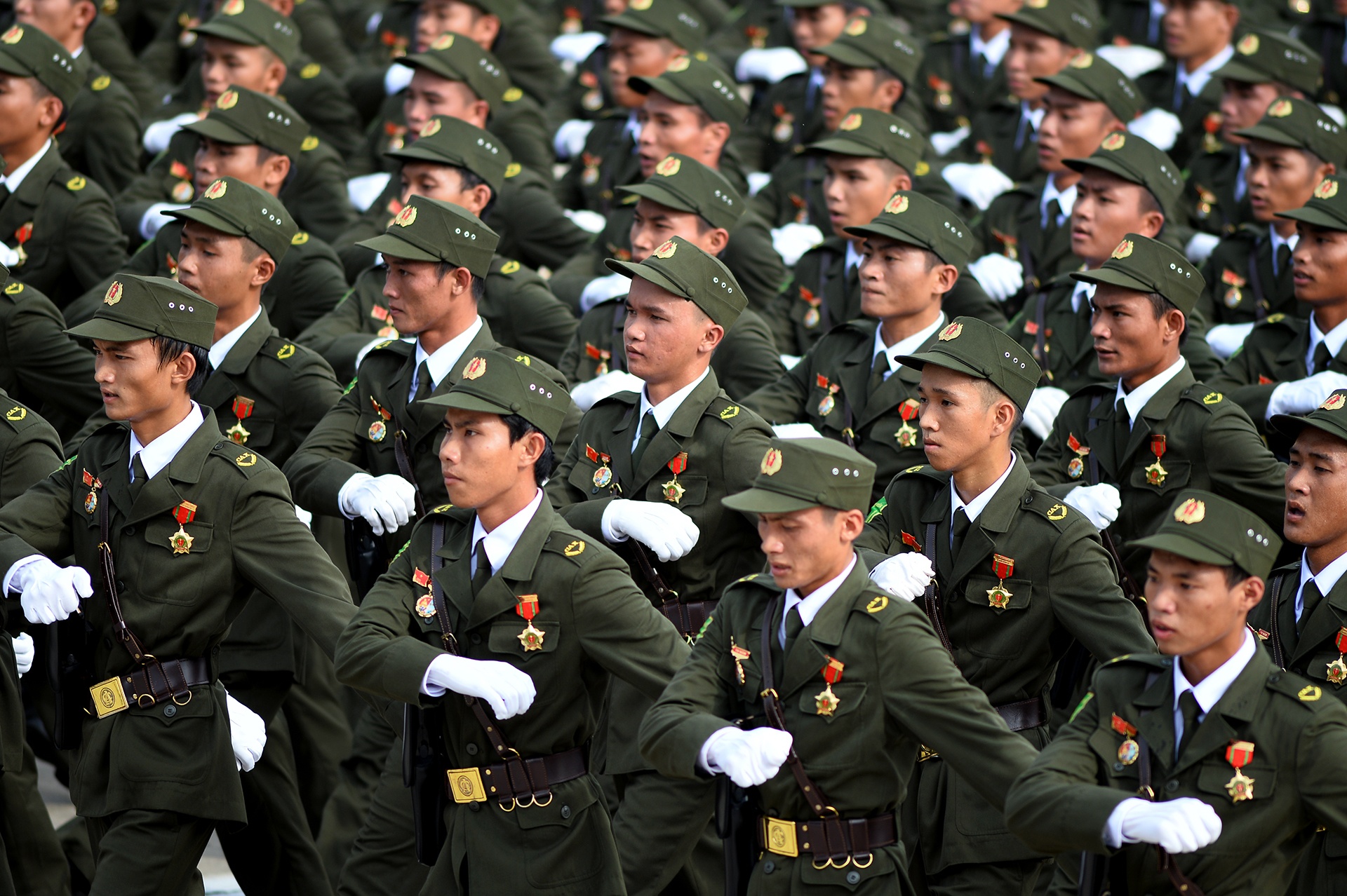 Băn khoăn về quy định cấp hàm giám đốc công an tỉnh ảnh 3 Ban khoan ve quy dinh cap ham giam doc cong an tinh anh 3
