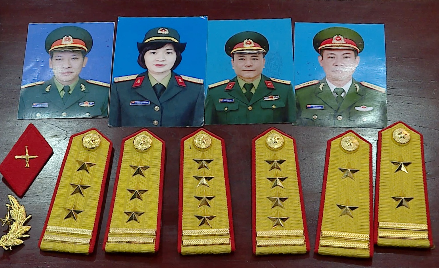 Mao danh tuong quan doi lua dao hang tram ty dong hinh anh