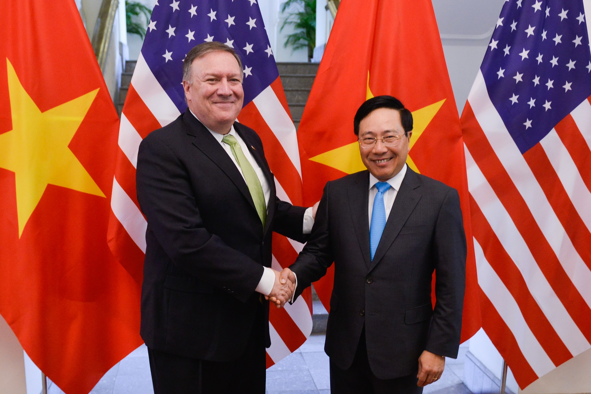 Ngoai truong My tham Viet Nam anh 1