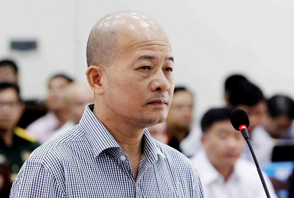 Ut 'troc' bi de nghi 12-15 nam tu hinh anh