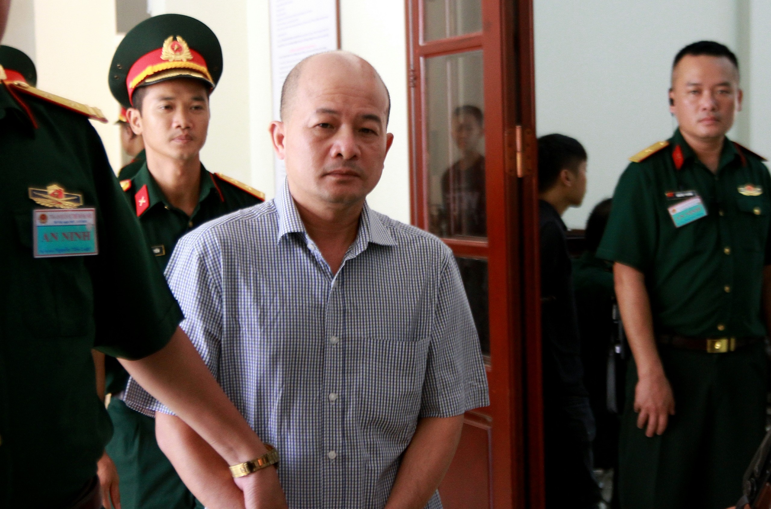 Xet xu Ut troc anh 1