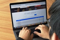 Nguoi thu 6 bi khoi to lien quan vu sua diem thi THPT o Son La la ai? hinh anh