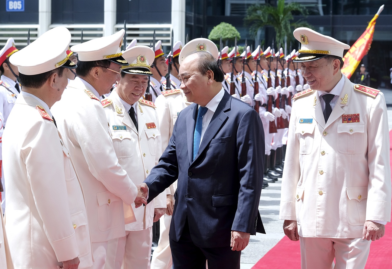 Thu tuong: Tap trung xay dung luc luong cong an vua hong, vua chuyen hinh anh