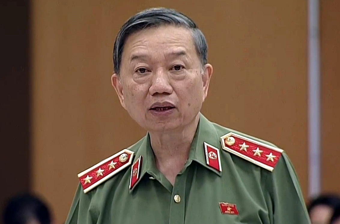 Bo truong To Lam: Tap trung dieu tra cac dai an tham nhung hinh anh