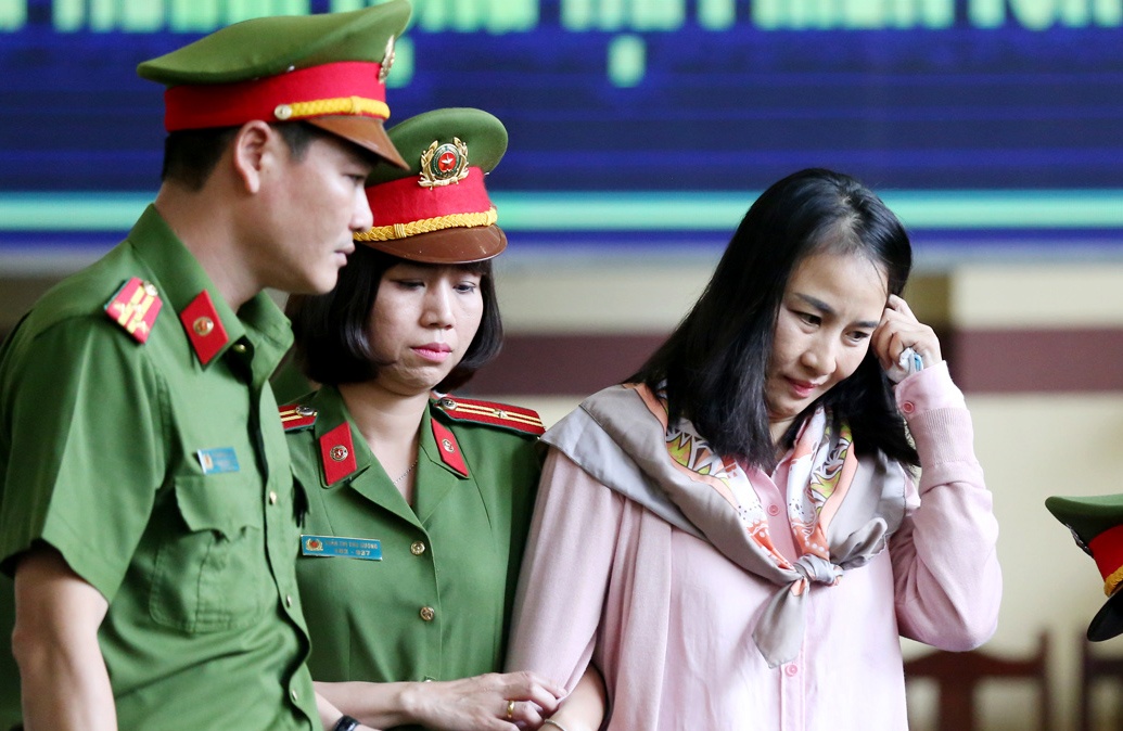 Lưu Thị Hồng ảnh 3 Luu Thi Hong anh 3