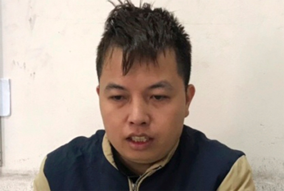'Co' moi gioi ban than gia 300 trieu dong hinh anh