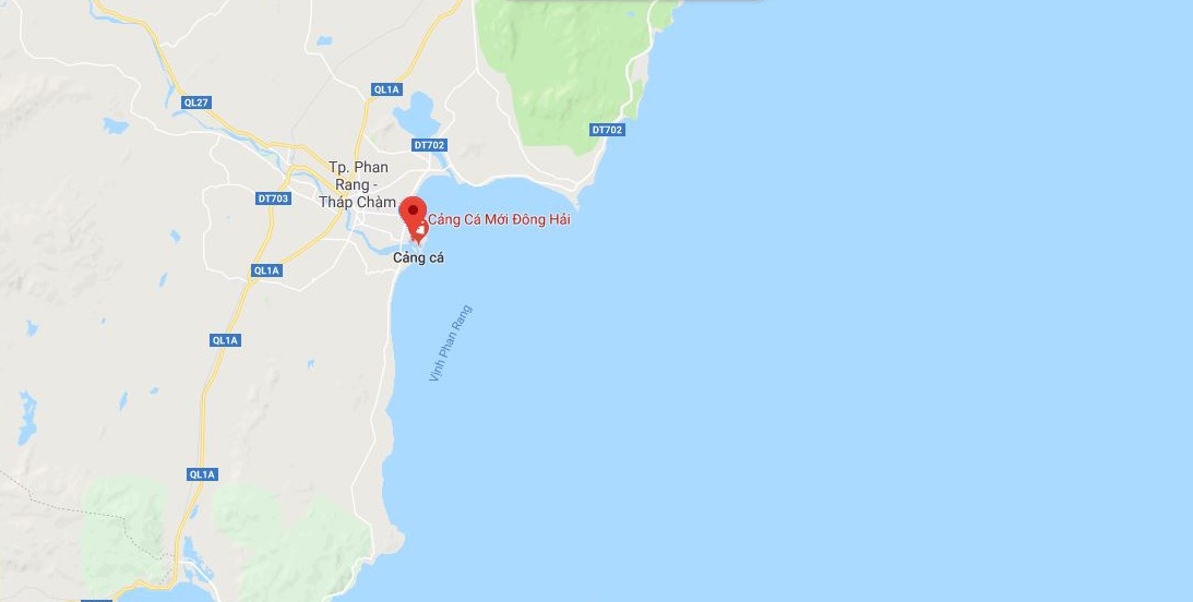 cuu nan tau Singapore boc chay giua bien anh 2