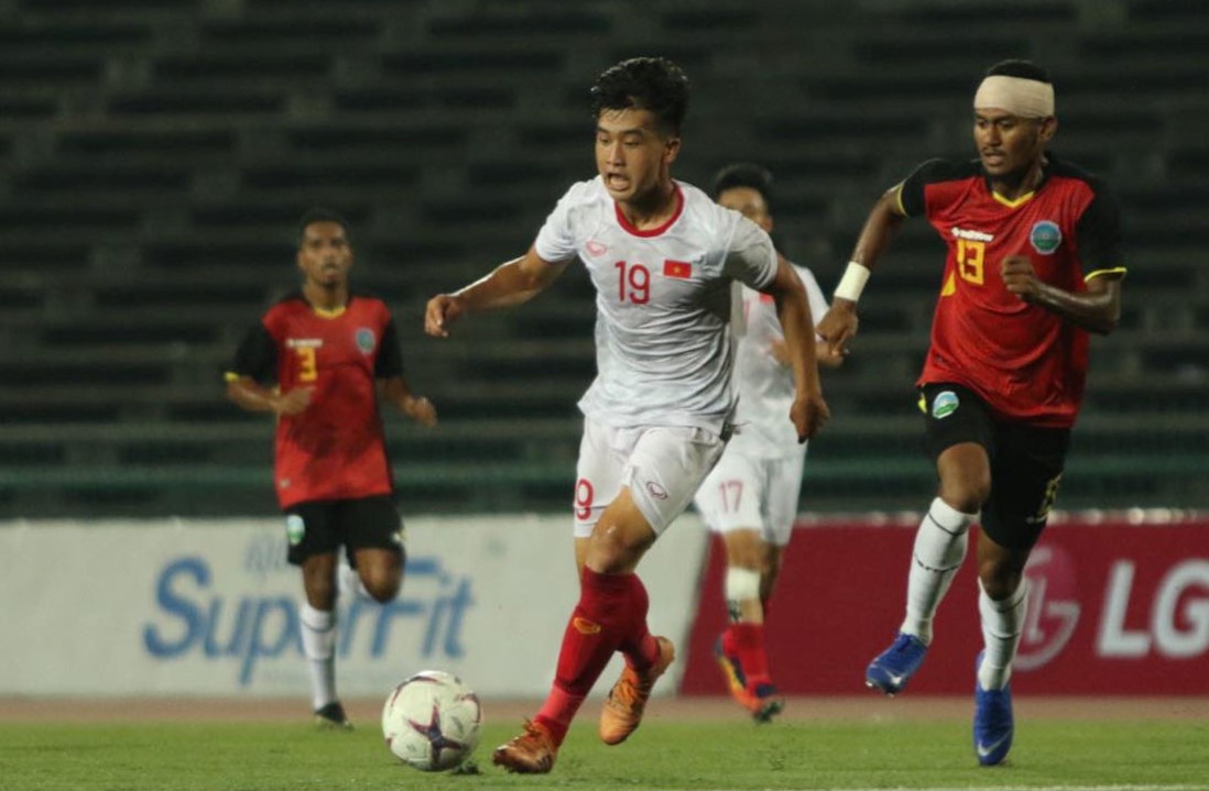 Bo truong Nguyen Ngoc Thien gui thu bieu duong U22 Viet Nam hinh anh