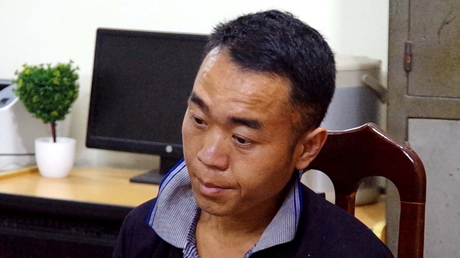 Bat nghi pham sat hai vo ho hinh anh