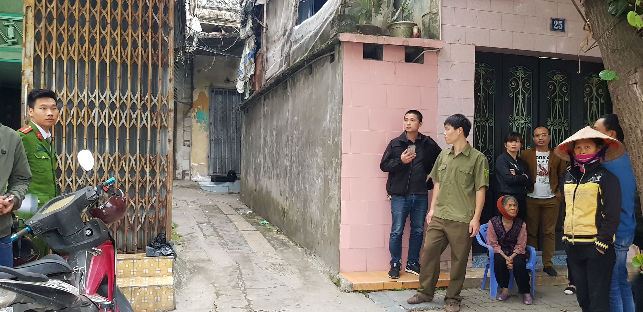 4 người bị truy sát ở Nam Định ảnh 1 4 nguoi bi truy sat o Nam Dinh anh 1