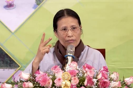 Ba Pham Thi Yen xuc pham vong linh con toi anh 1