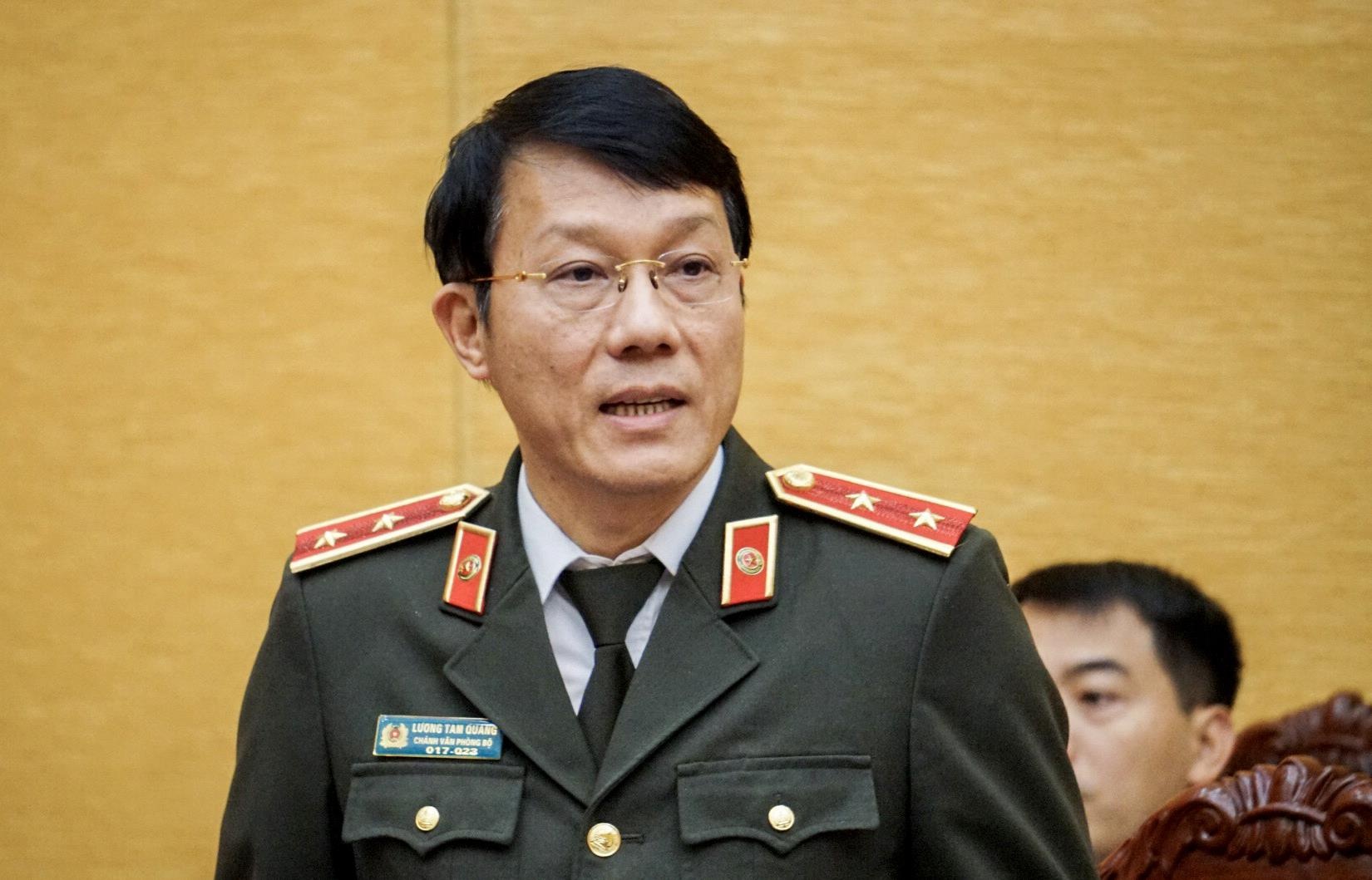 Se dieu tra viec nhan tien de sua diem thi THPT o Hoa Binh hinh anh