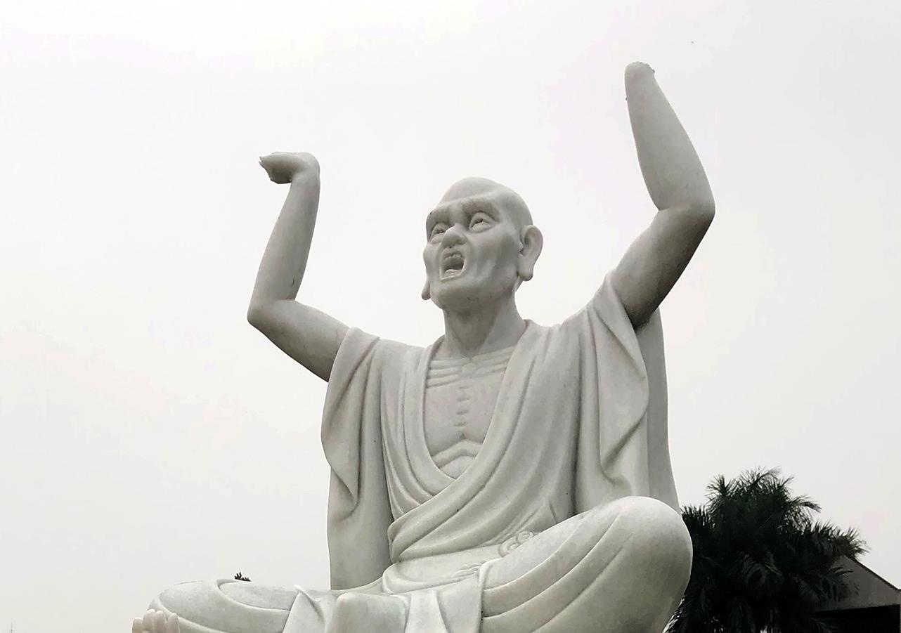 16 pho tuong La Han bi ke xau dap pha hinh anh