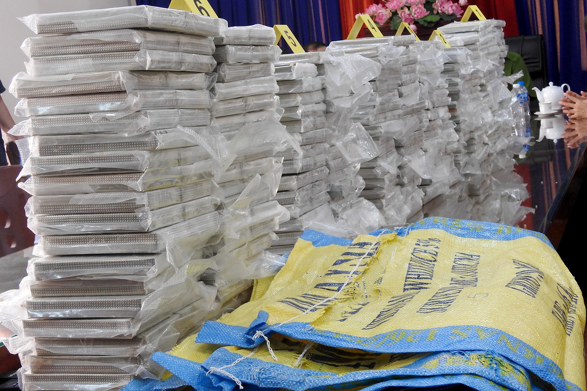 Vi sao TP.HCM tro thanh diem nong ma tuy? hinh anh