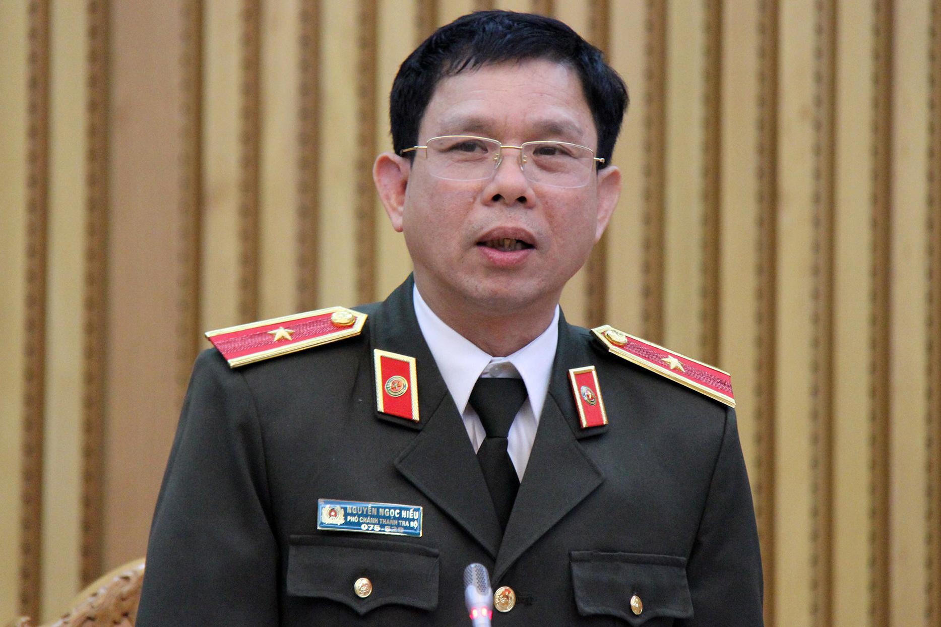 CSGT Dong Nai bao ke 16 xe qua tai anh 1