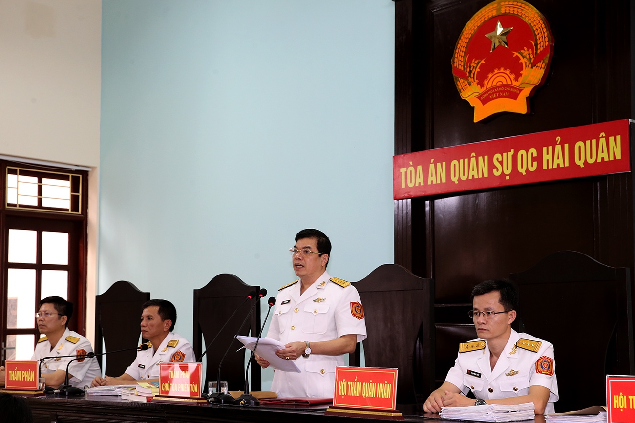 Nguyễn Văn Hiến bị tuyên phạt 4 năm tù ảnh 2 Nguyen Van Hien bi tuyen phat 4 nam tu anh 2