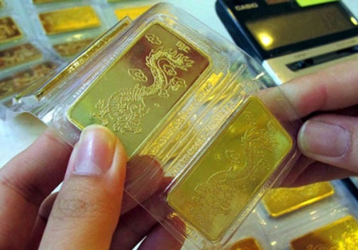 Ke lua dao tai hang loat tiem vang sa luoi hinh anh