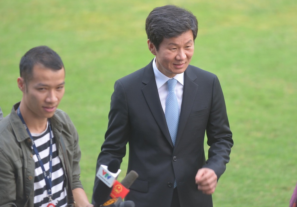 Nhieu nguoi Han Quoc keu goi dua Xuan Truong quay anh 2