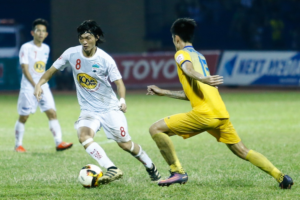 Tương lai Xuân Trường khi HAGL bỏ V.League? ảnh 2 Tuong lai Xuan Truong khi HAGL bo V.League? anh 2