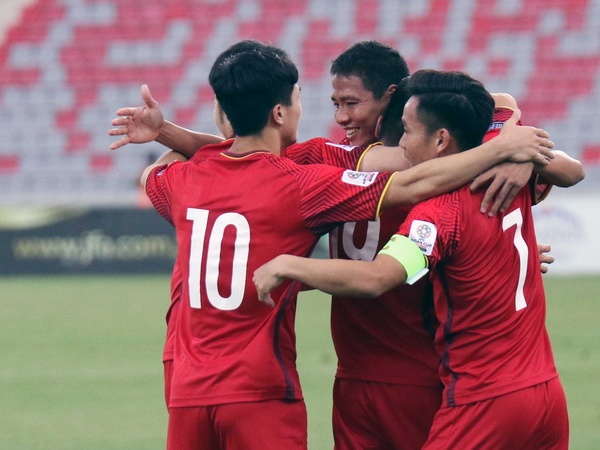 Hoa 4 tran, DTVN trong top hang thu manh nhat vong loai Asian Cup hinh anh