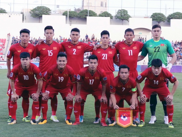 'Nhieu cau thu U23 Viet Nam se day dan anh len ghe du bi' hinh anh